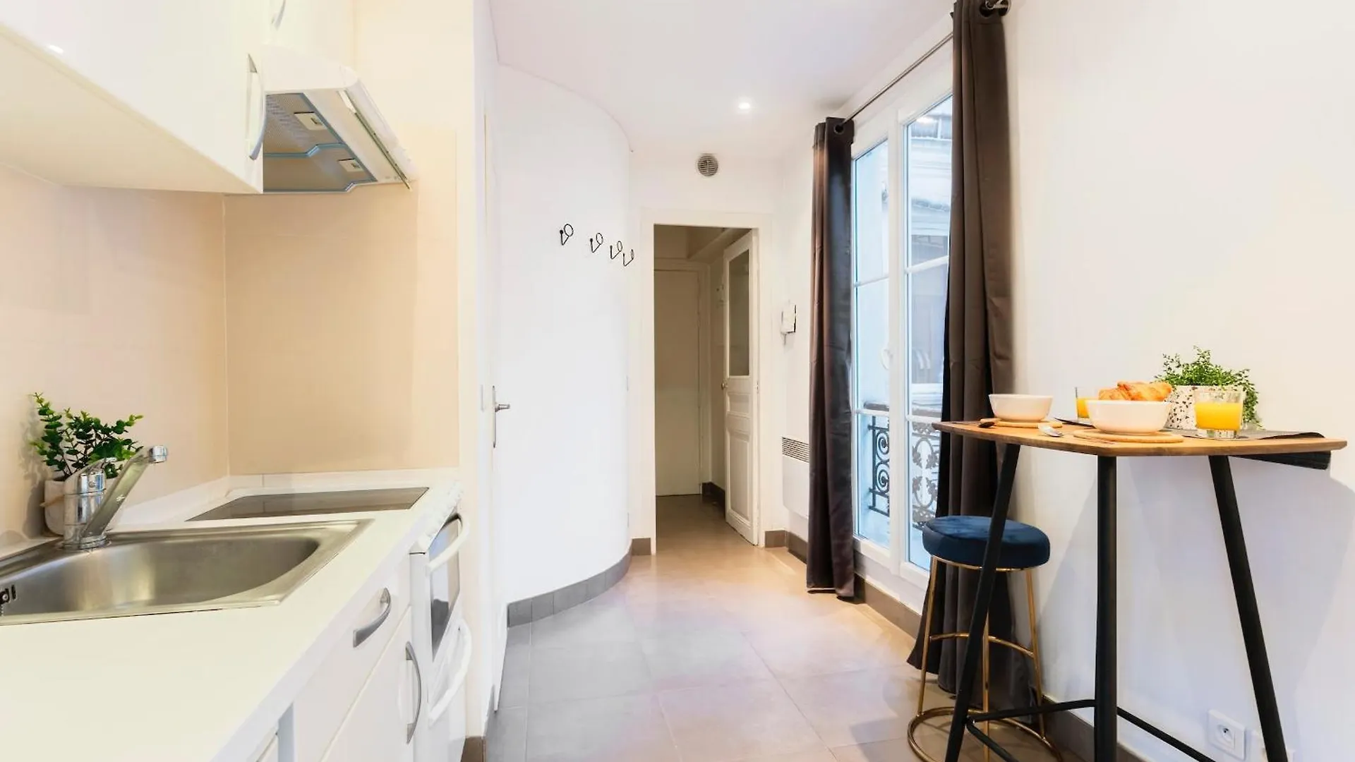 Latin Quarter & Notre Dame - 1Br - Cityapartmentstay Paris 0*,  France